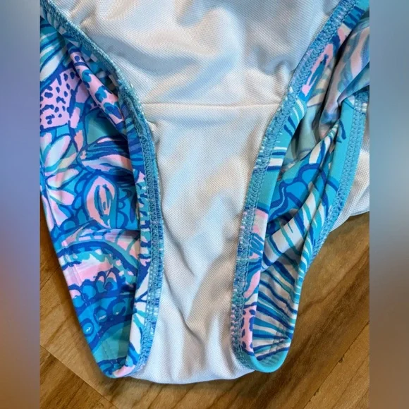 Like New Lilly Pulitzer Swim Set, Bliss Halter Tankini and Swim Skirt, Size 6 - Picture 8 of 10